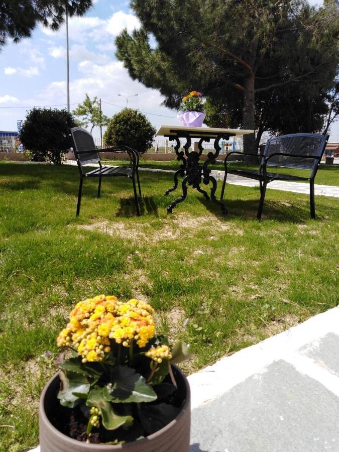 Cozy Apartments Komotini Exteriör bild